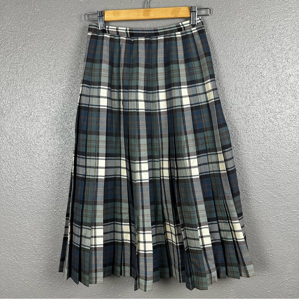 Aljean Canada Inc. Pure Virgin Wool Skirt Vintage Tartan Plaid W 24 L 28